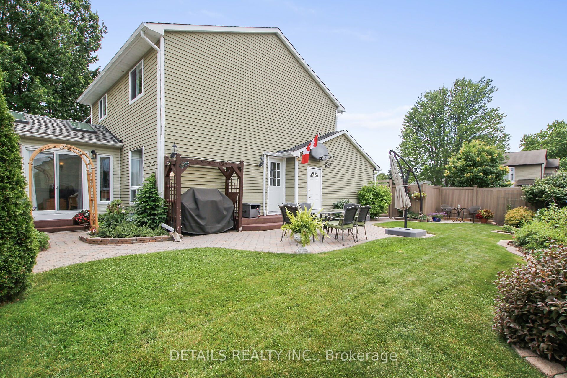 41 Rickey Place Property Photo 43