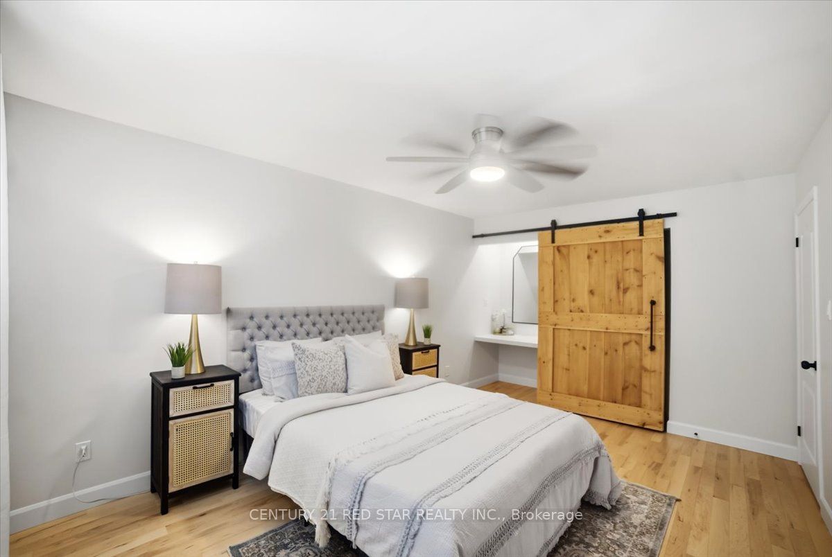475 Forfar Street E Property Photo 12