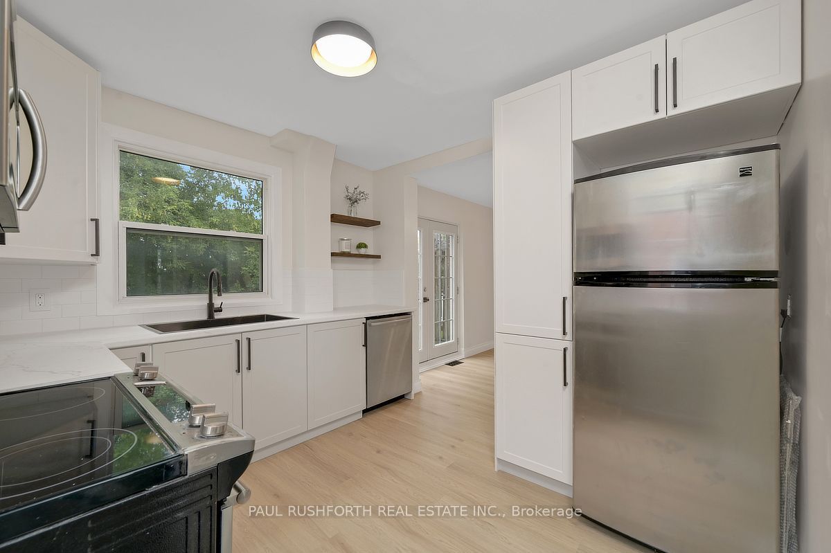 2418 Clementine Boulevard Property Photo 11