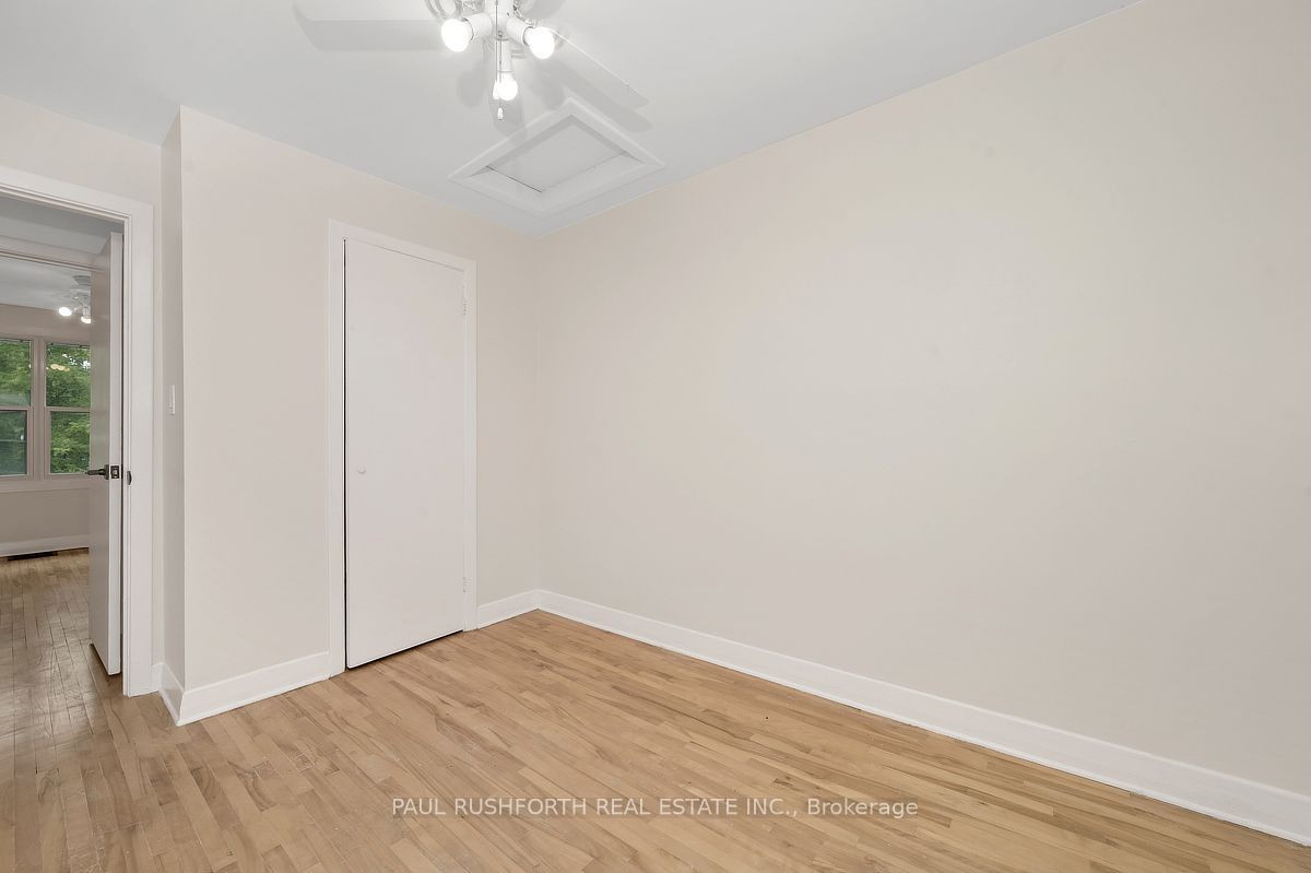 2418 Clementine Boulevard Property Photo 18