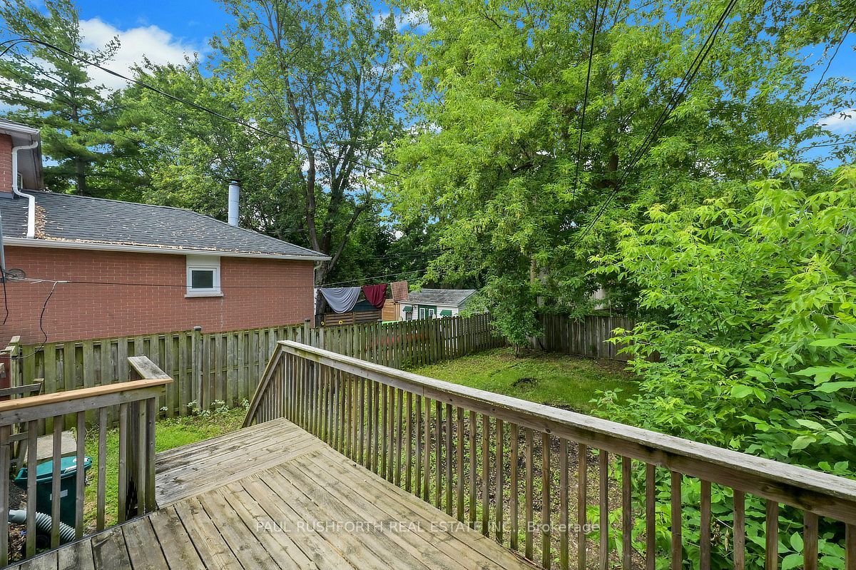 2418 Clementine Boulevard Property Photo 26