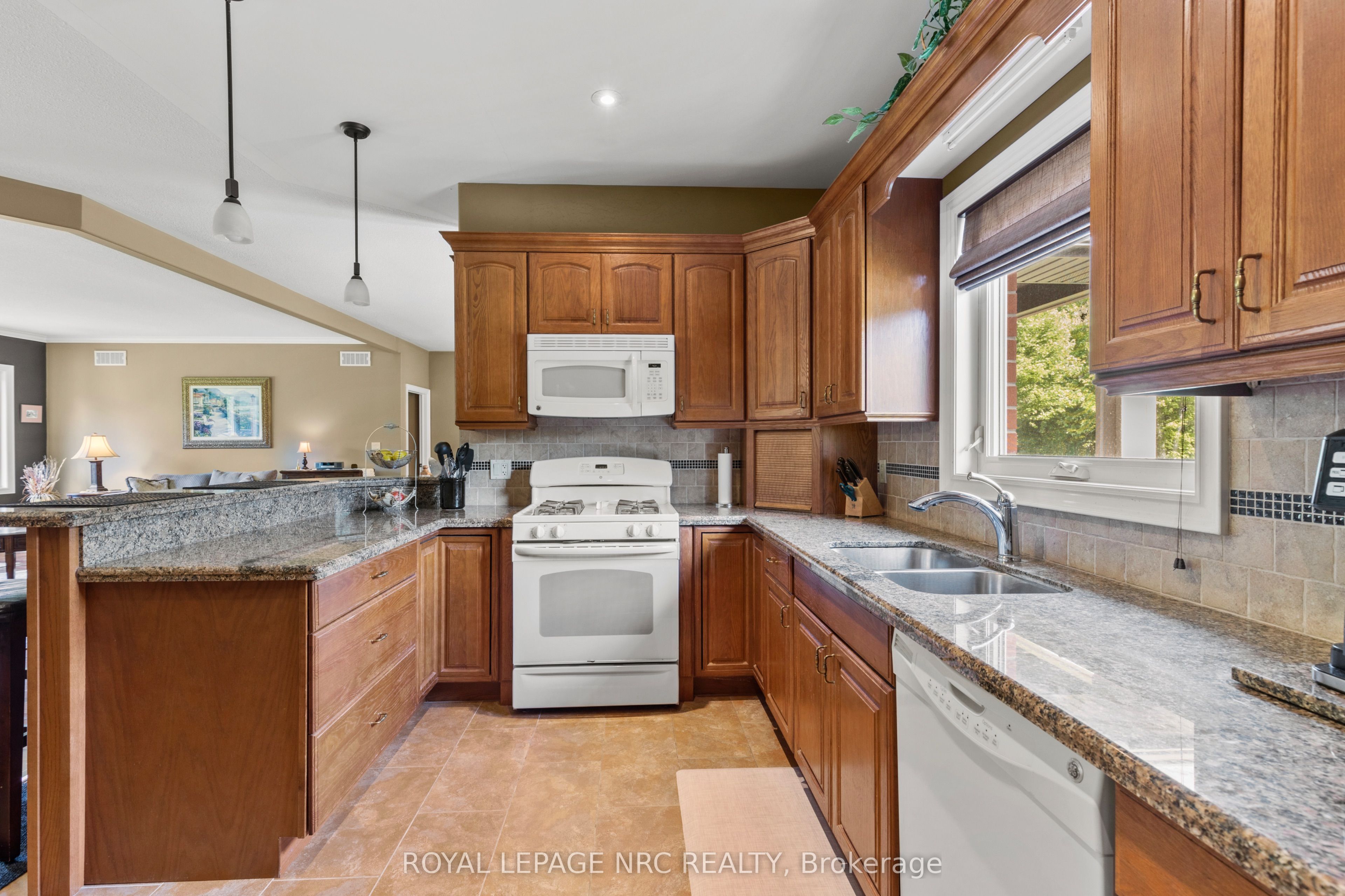 3343 Miller Road Property Photo 11