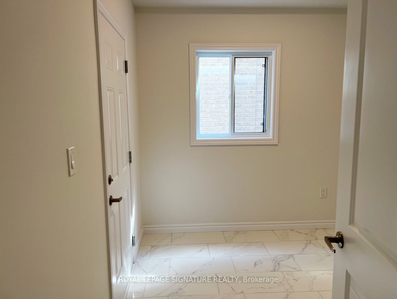 3128 Turner Crescent Property Photo 7