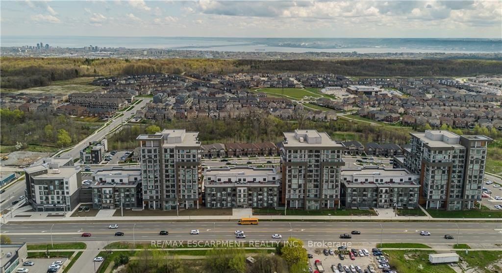 450 Dundas Street 1204 Property Photo 45