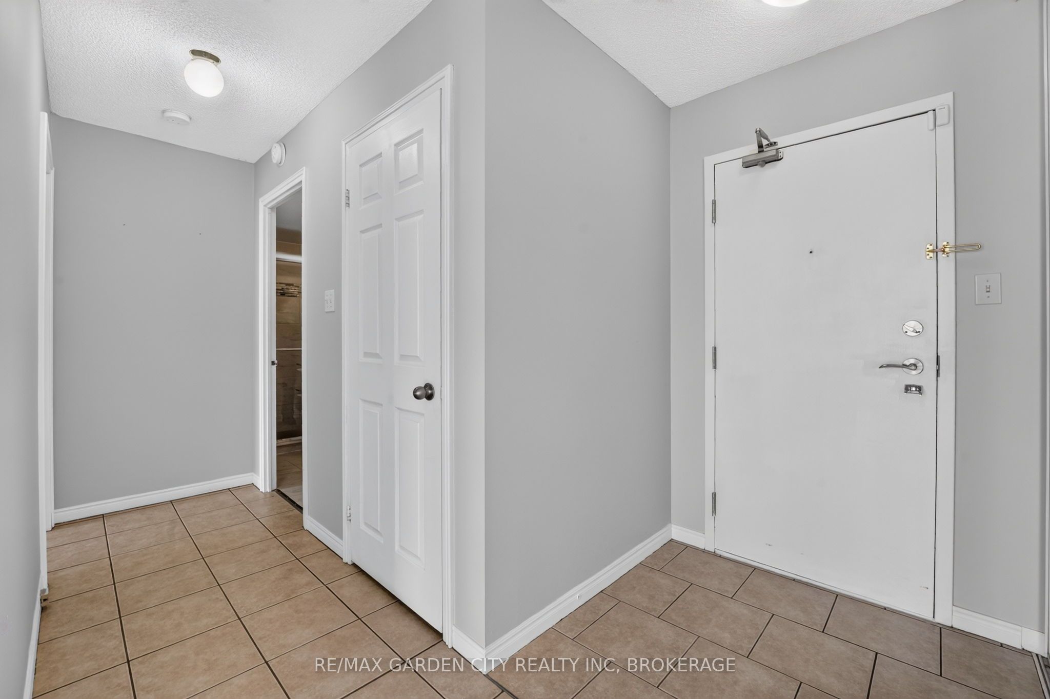 162 Martindale Road 704 Property Photo 9