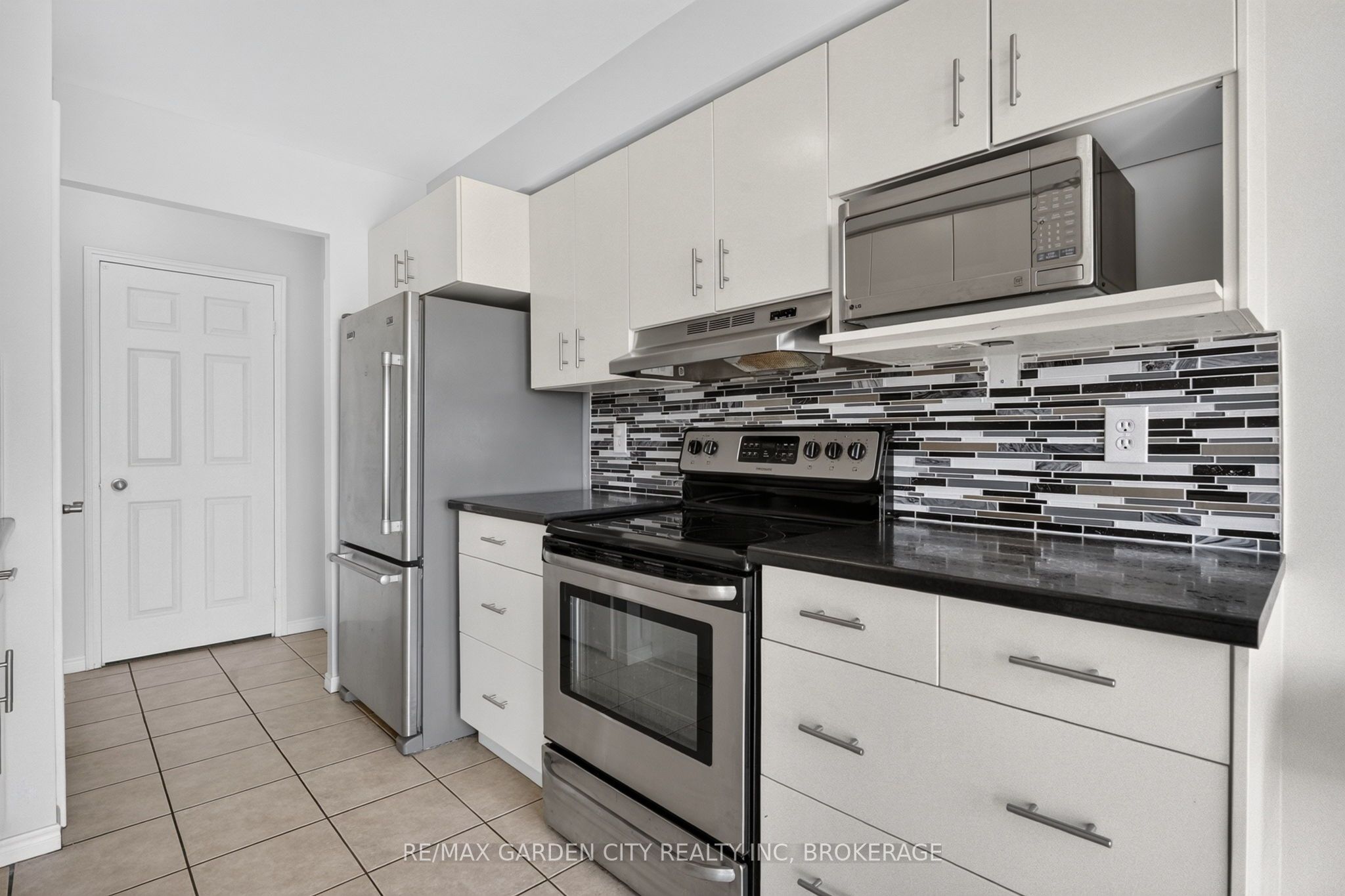 162 Martindale Road 704 Property Photo 18