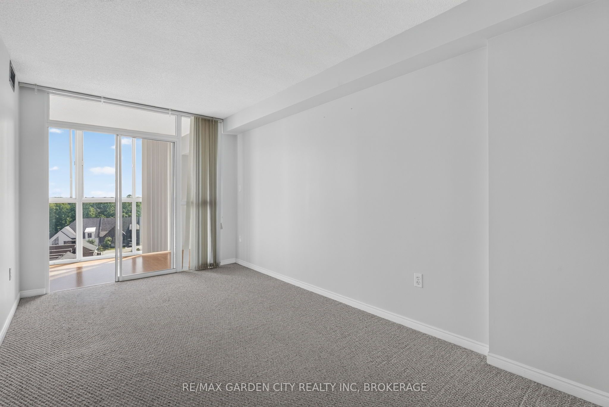 162 Martindale Road 704 Property Photo 24