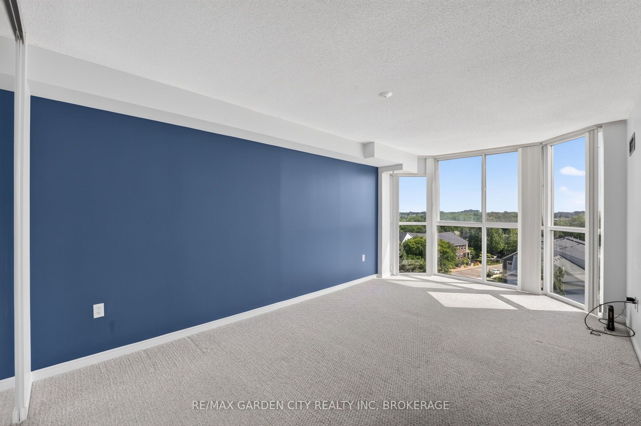 162 Martindale Road 704 Property Photo 32