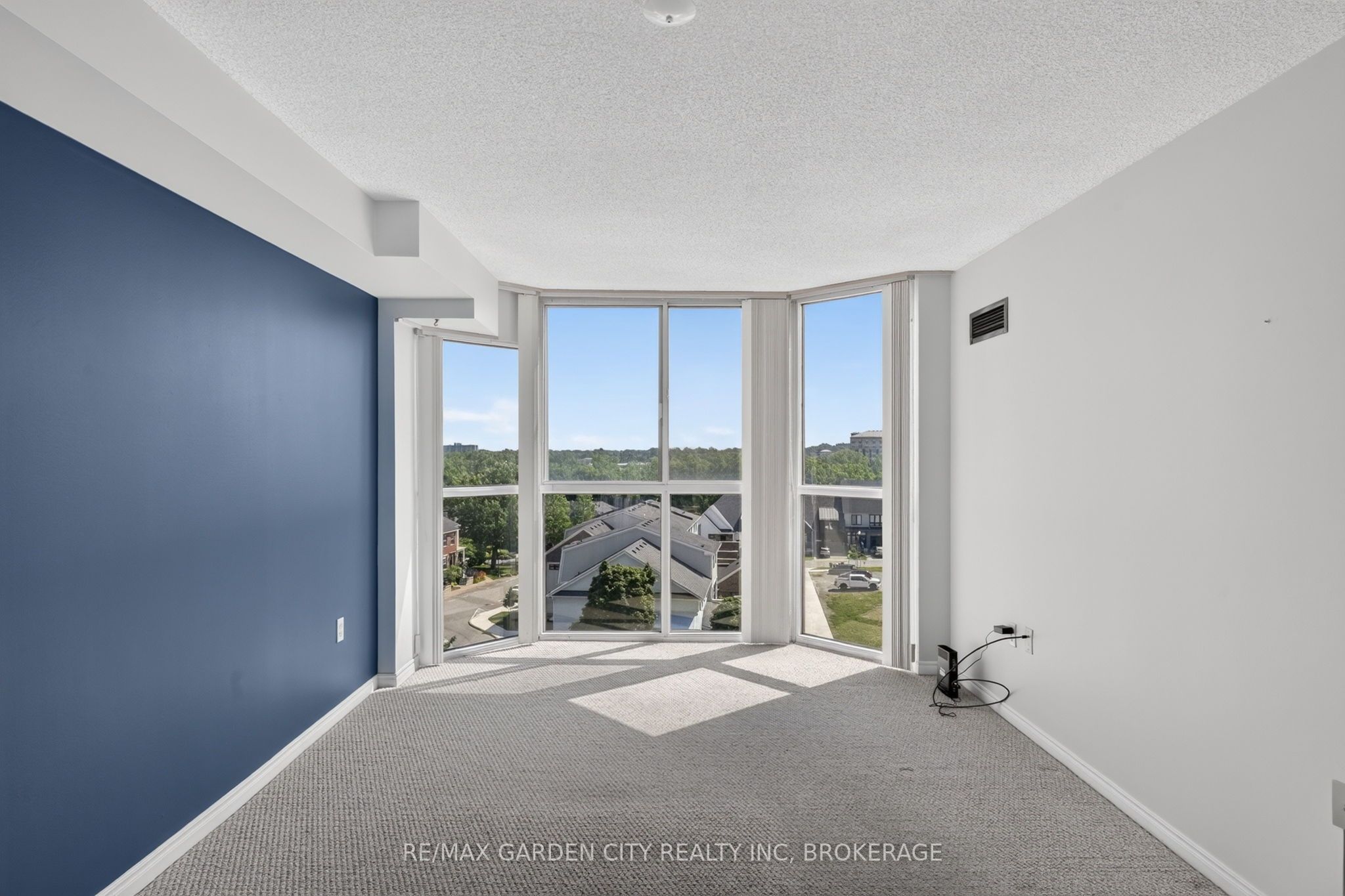 162 Martindale Road 704 Property Photo 33