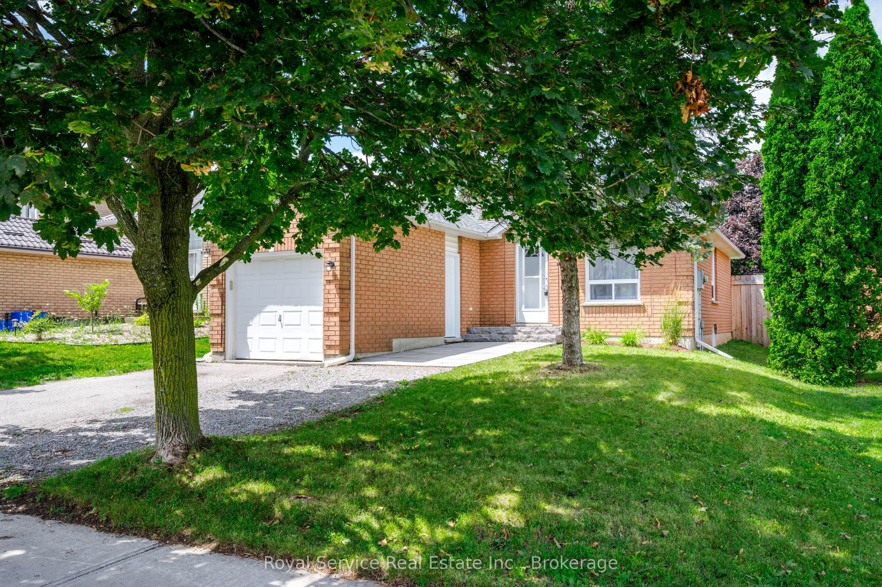 228 Towerhill Road Property Photo 4