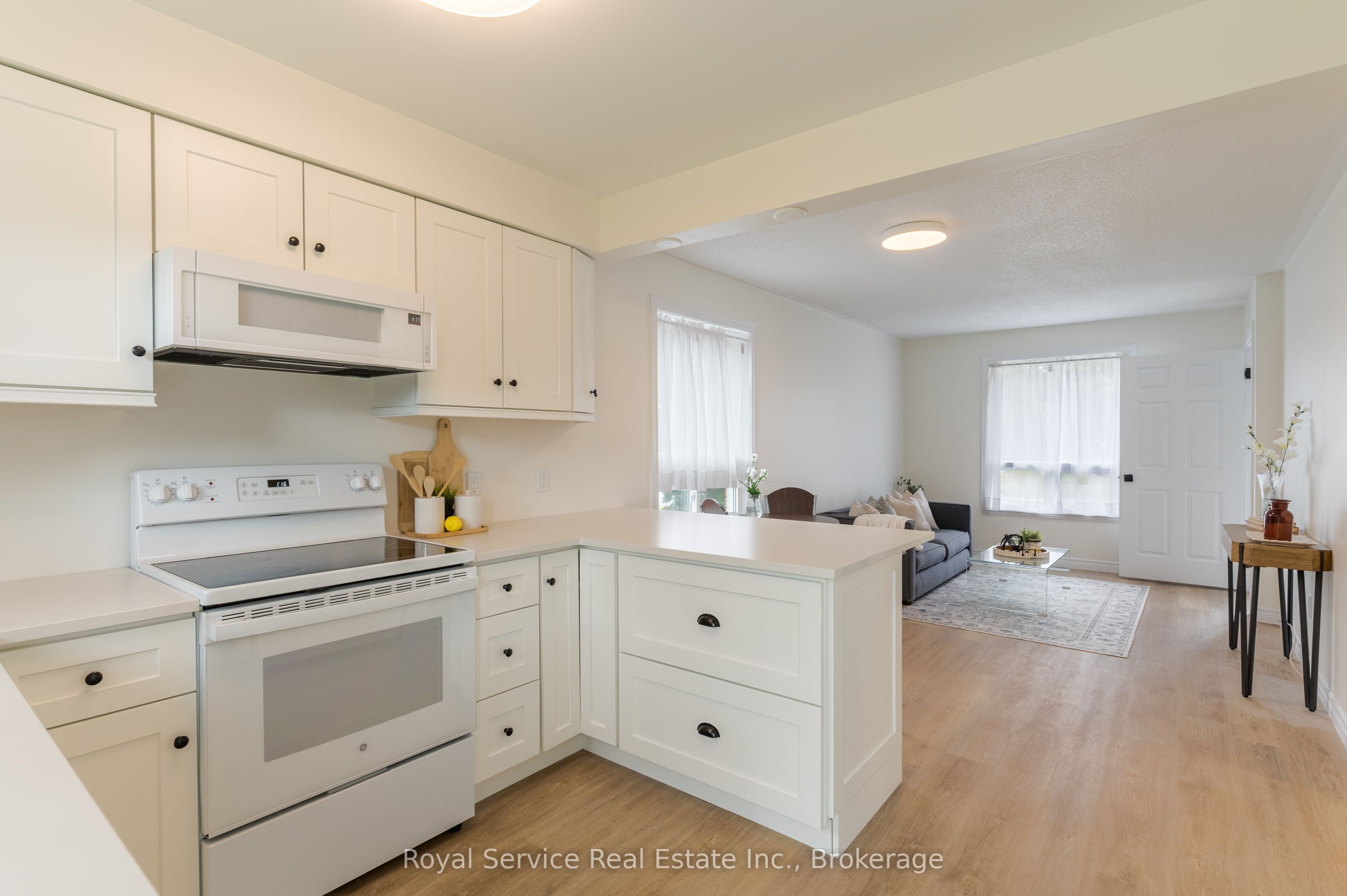 228 Towerhill Road Property Photo 17