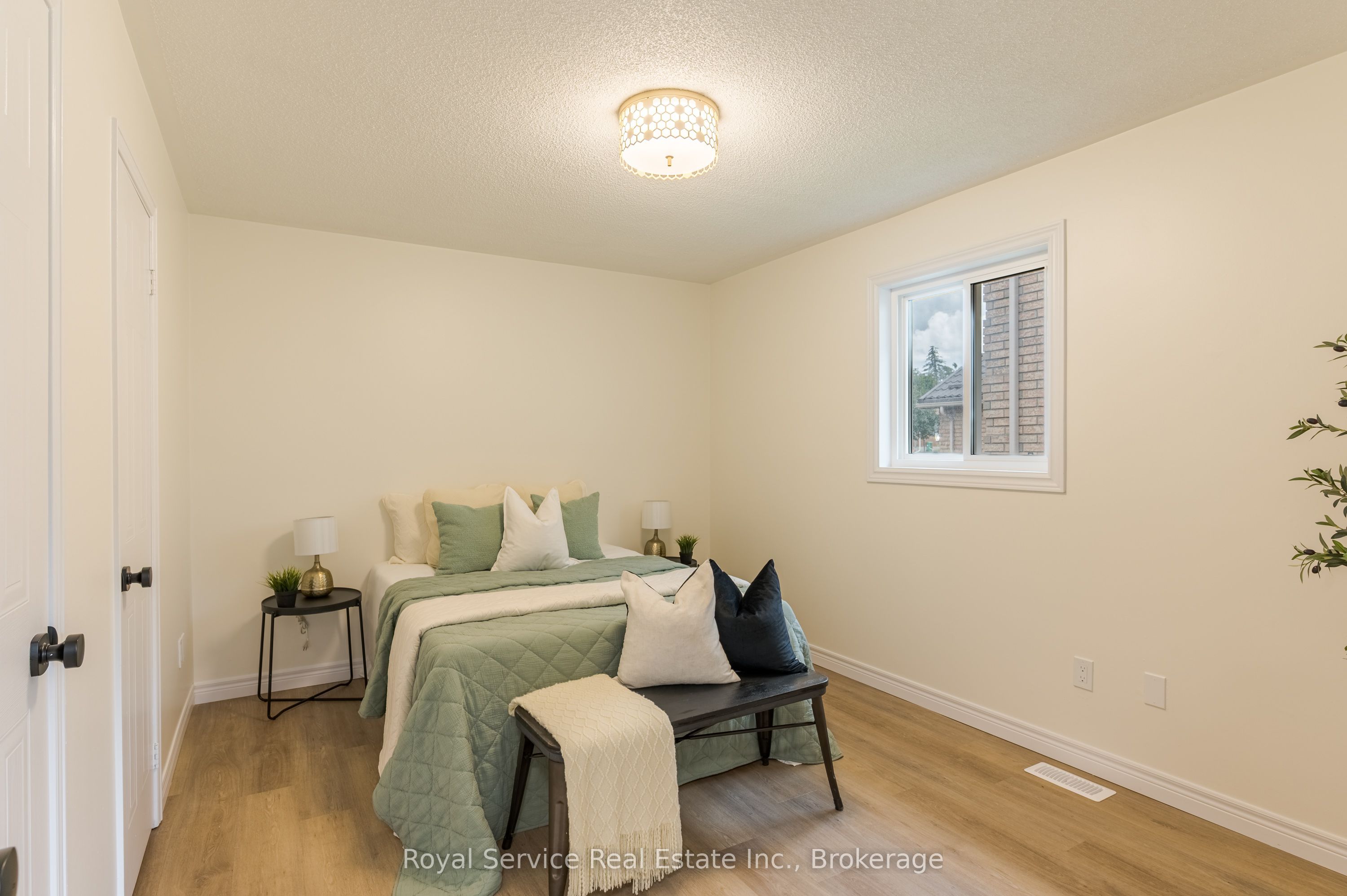 228 Towerhill Road Property Photo 24