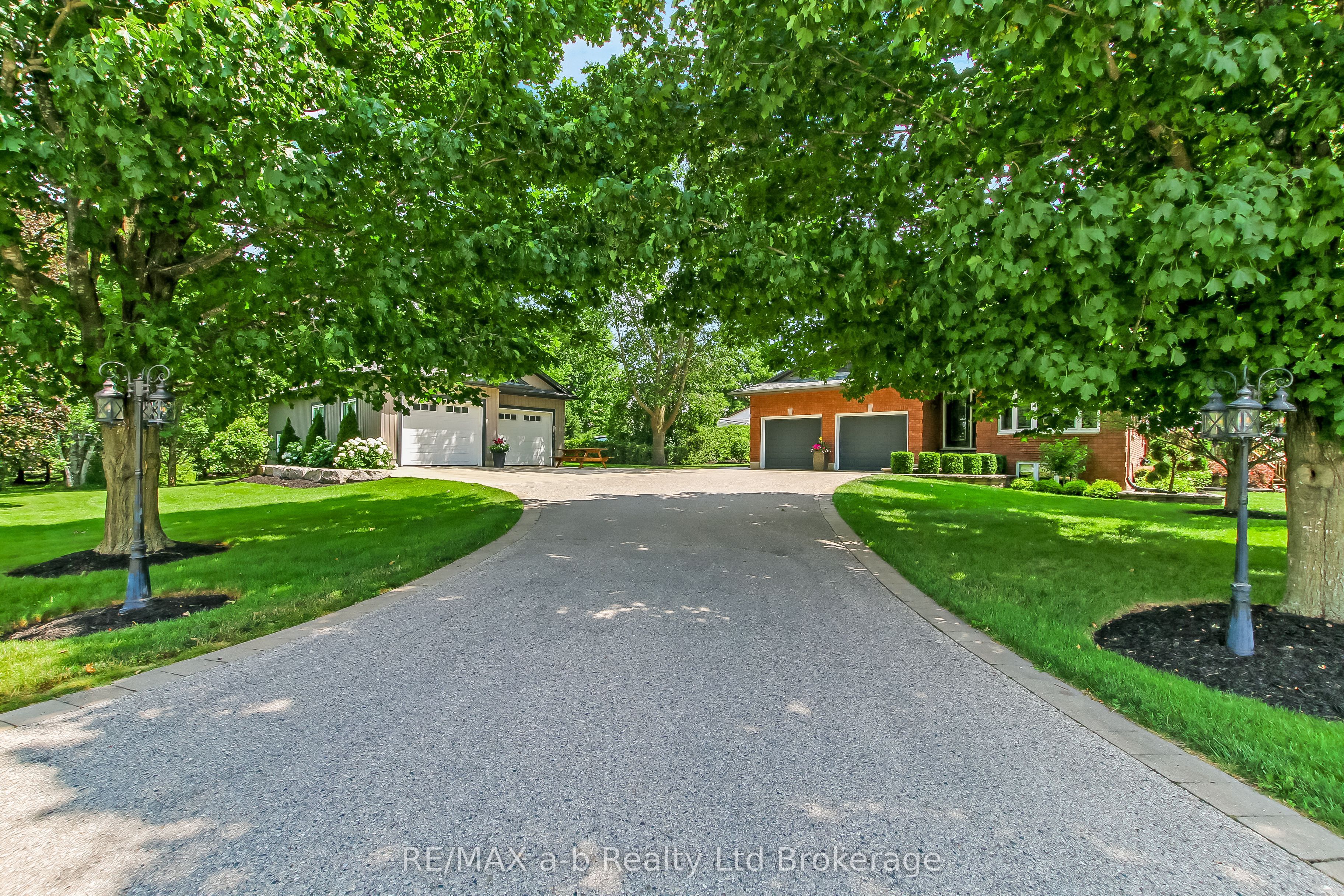325840 Norwich Road Property Photo 1