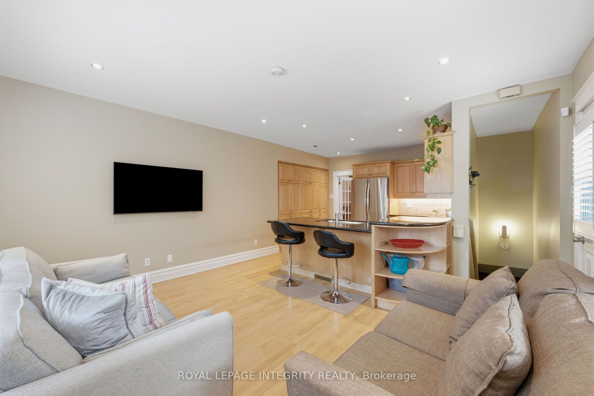 159 Hawthorne Avenue Property Photo 16