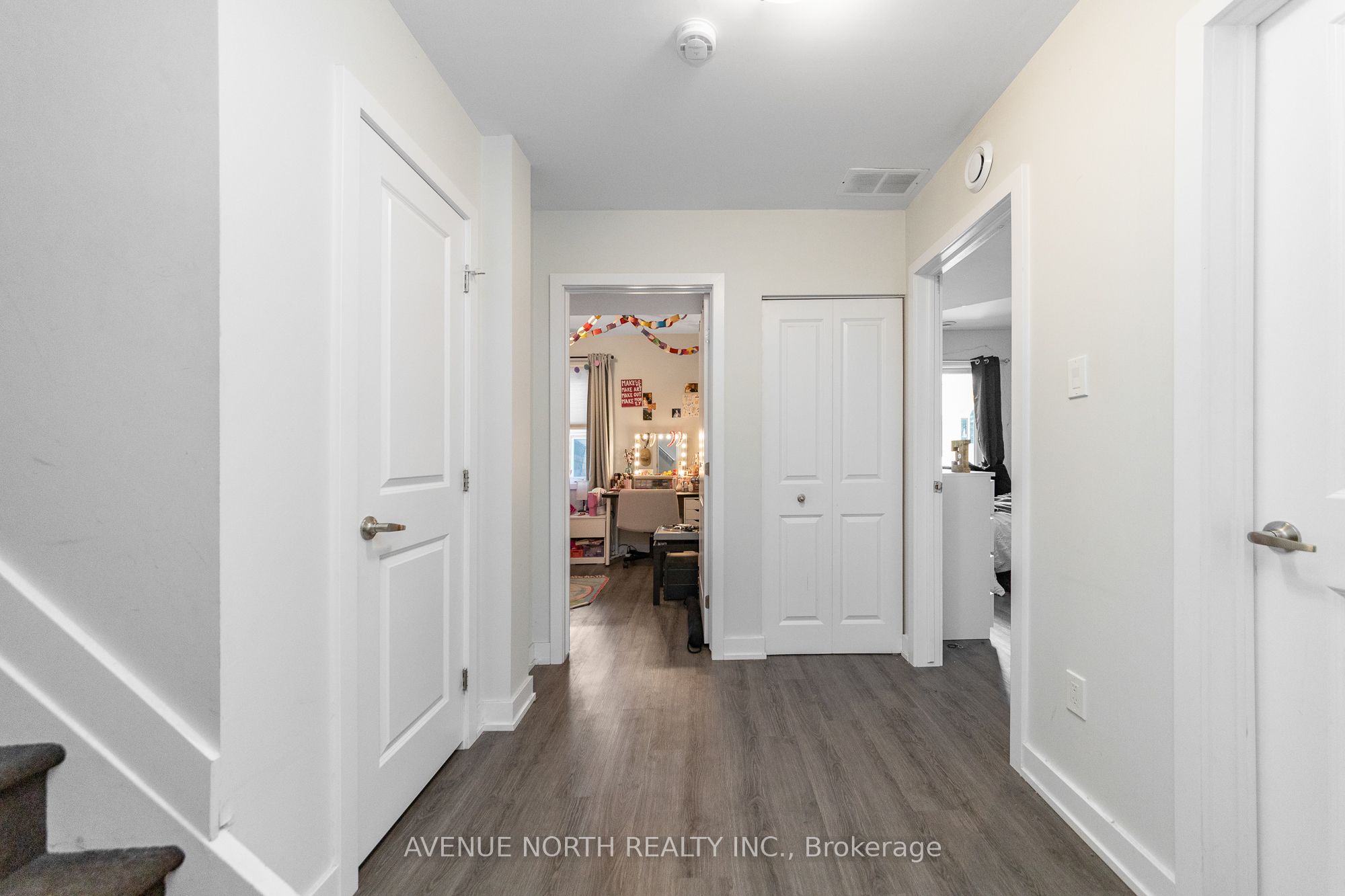 206 Blackburn Avenue Property Photo 16