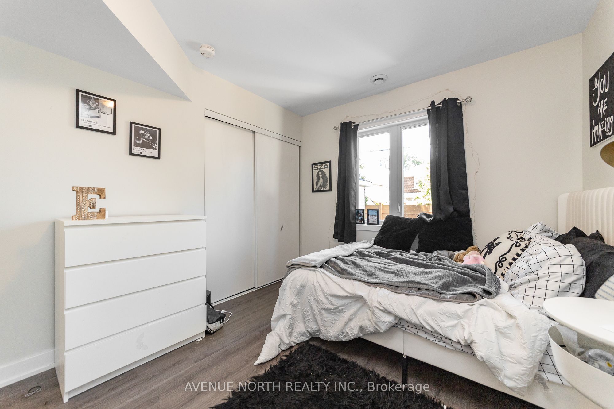 206 Blackburn Avenue Property Photo 20