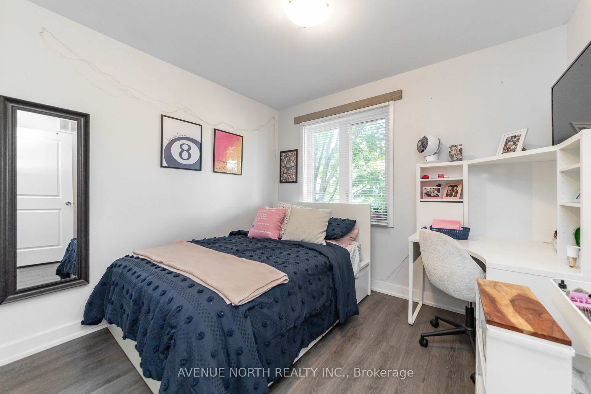206 Blackburn Avenue Property Photo 22