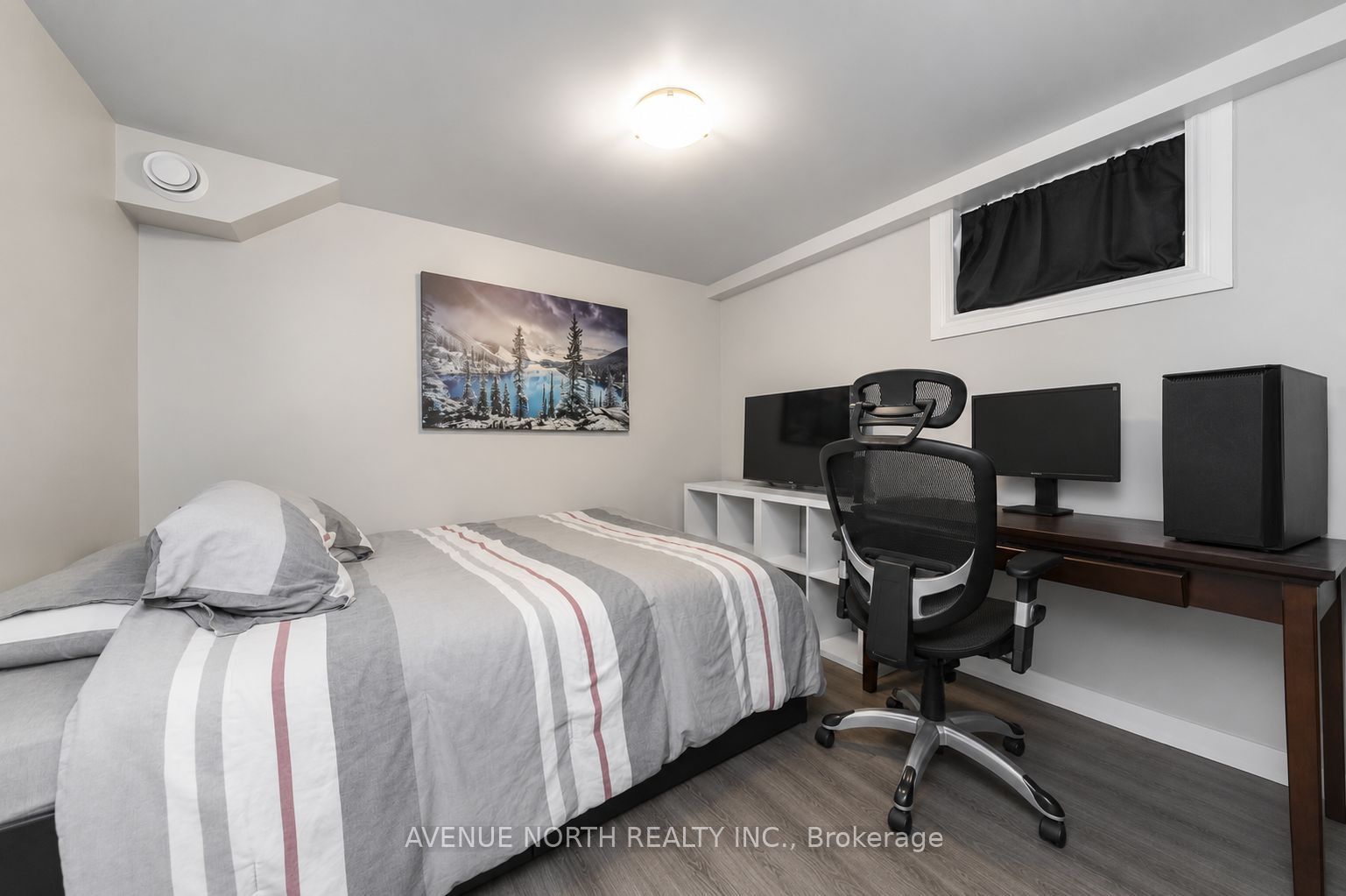 206 Blackburn Avenue Property Photo 39