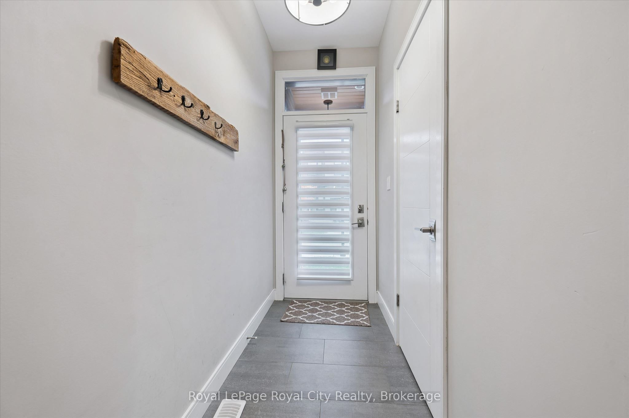 60 Arkell Road 83 Property Photo 8