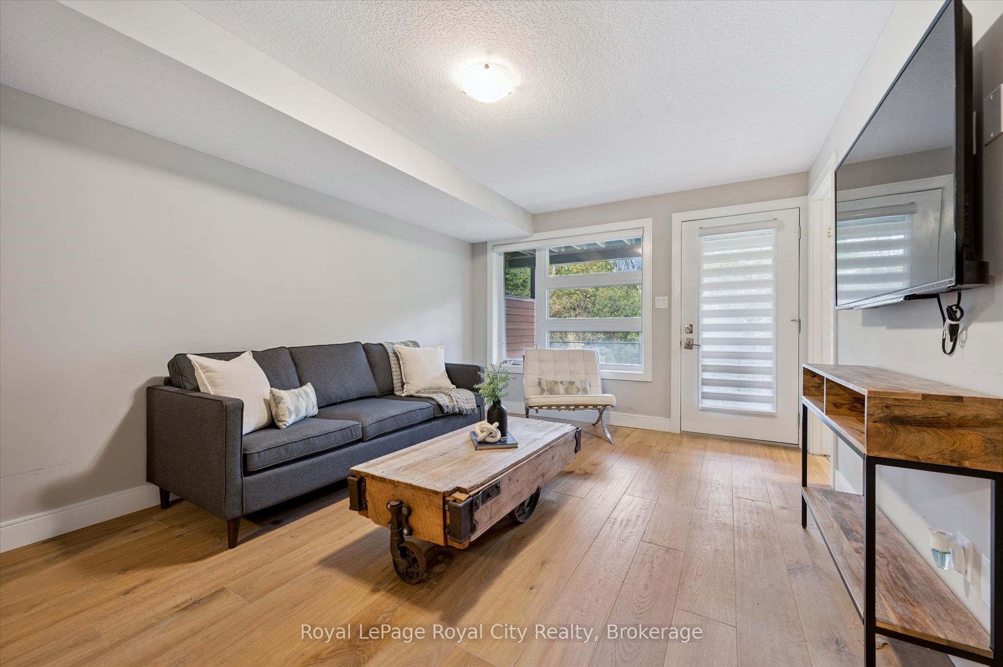 60 Arkell Road 83 Property Photo 32
