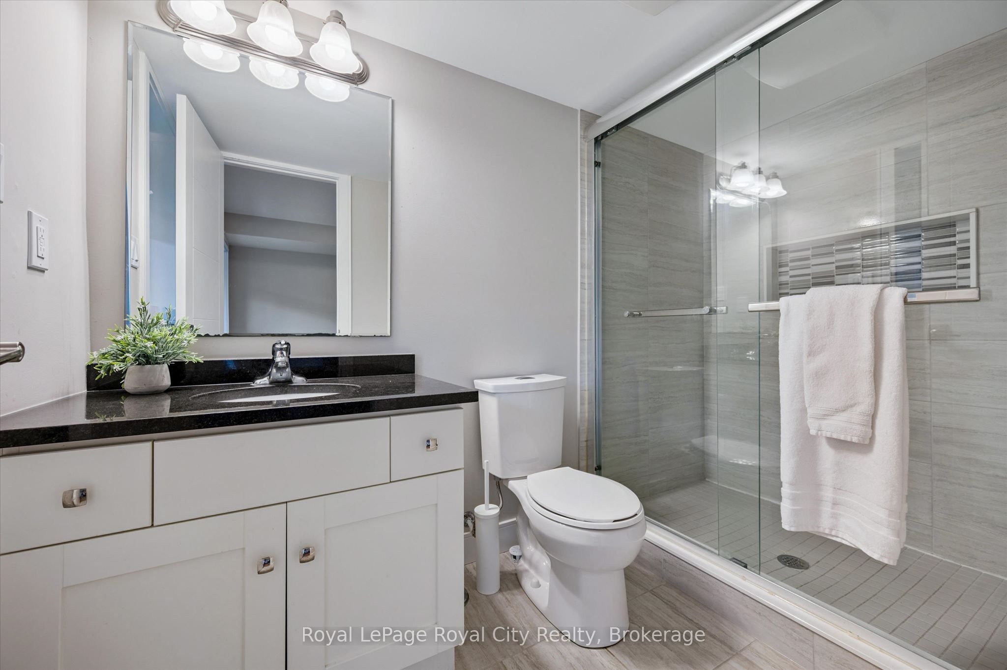 60 Arkell Road 83 Property Photo 34
