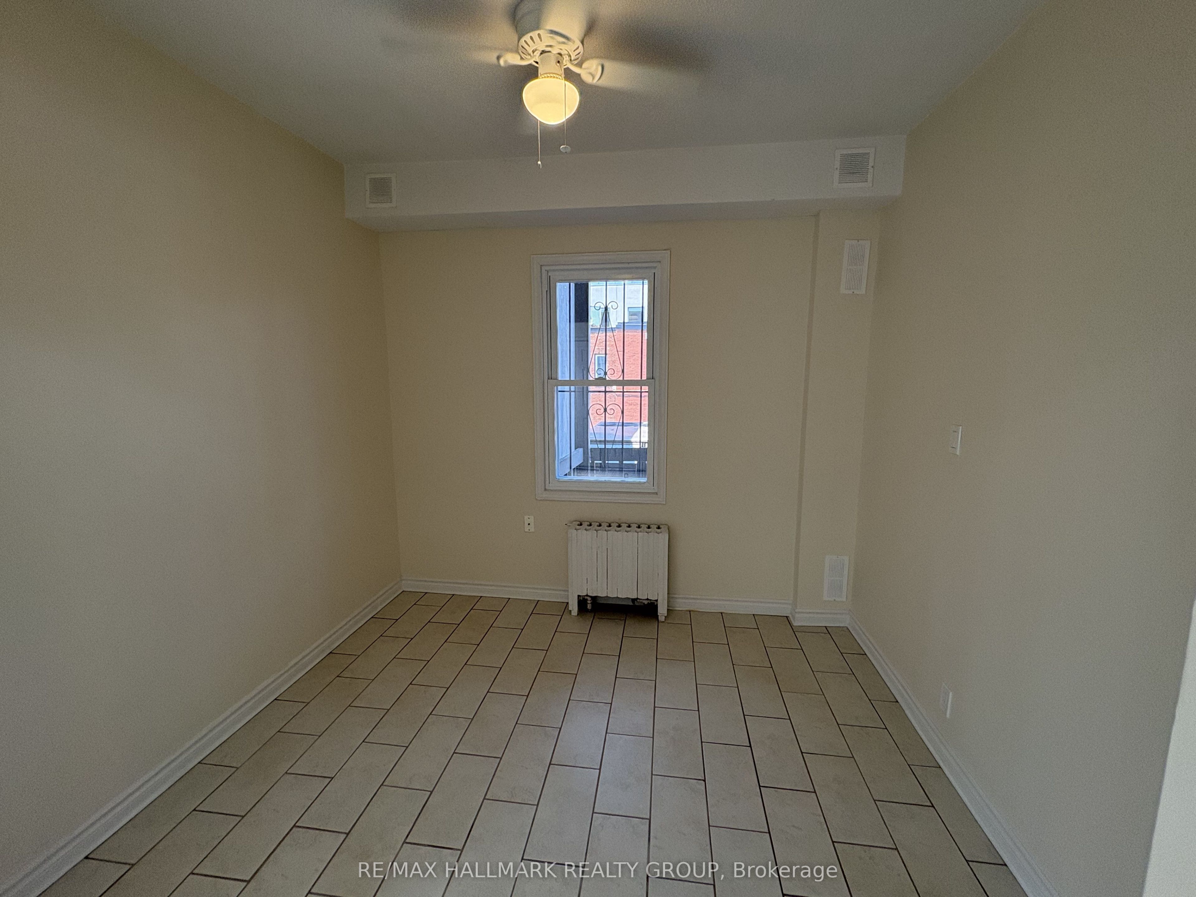 120 Murray Street 3 Property Photo 6