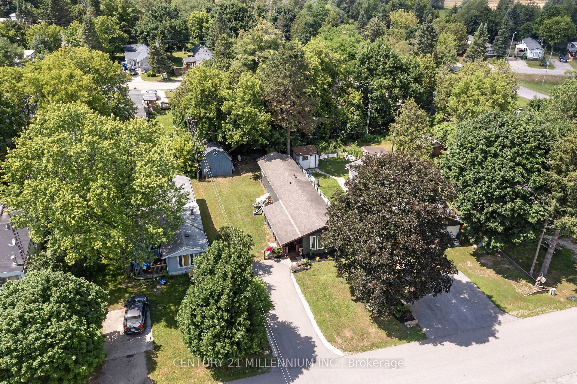 10 Park Boulevard Property Photo 4