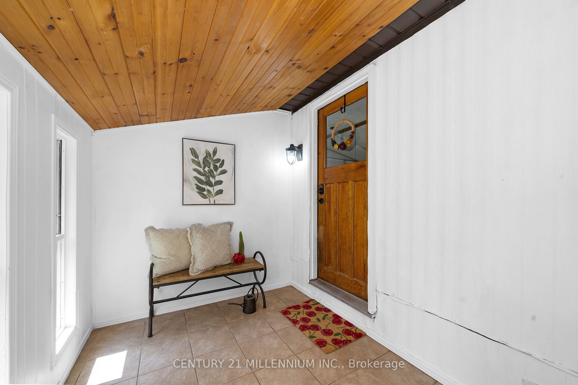 10 Park Boulevard Property Photo 9