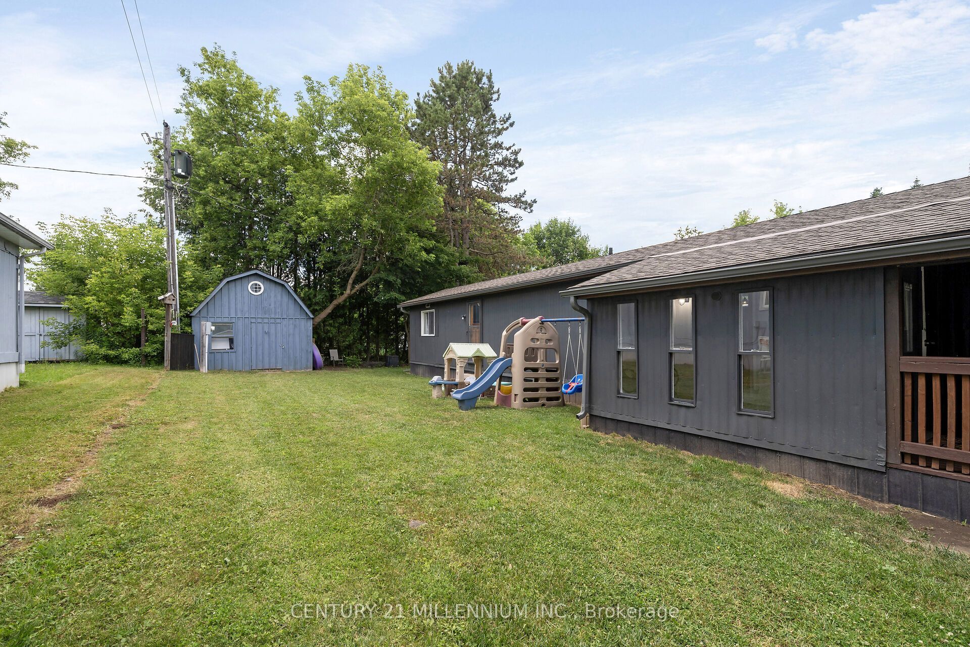 10 Park Boulevard Property Photo 22