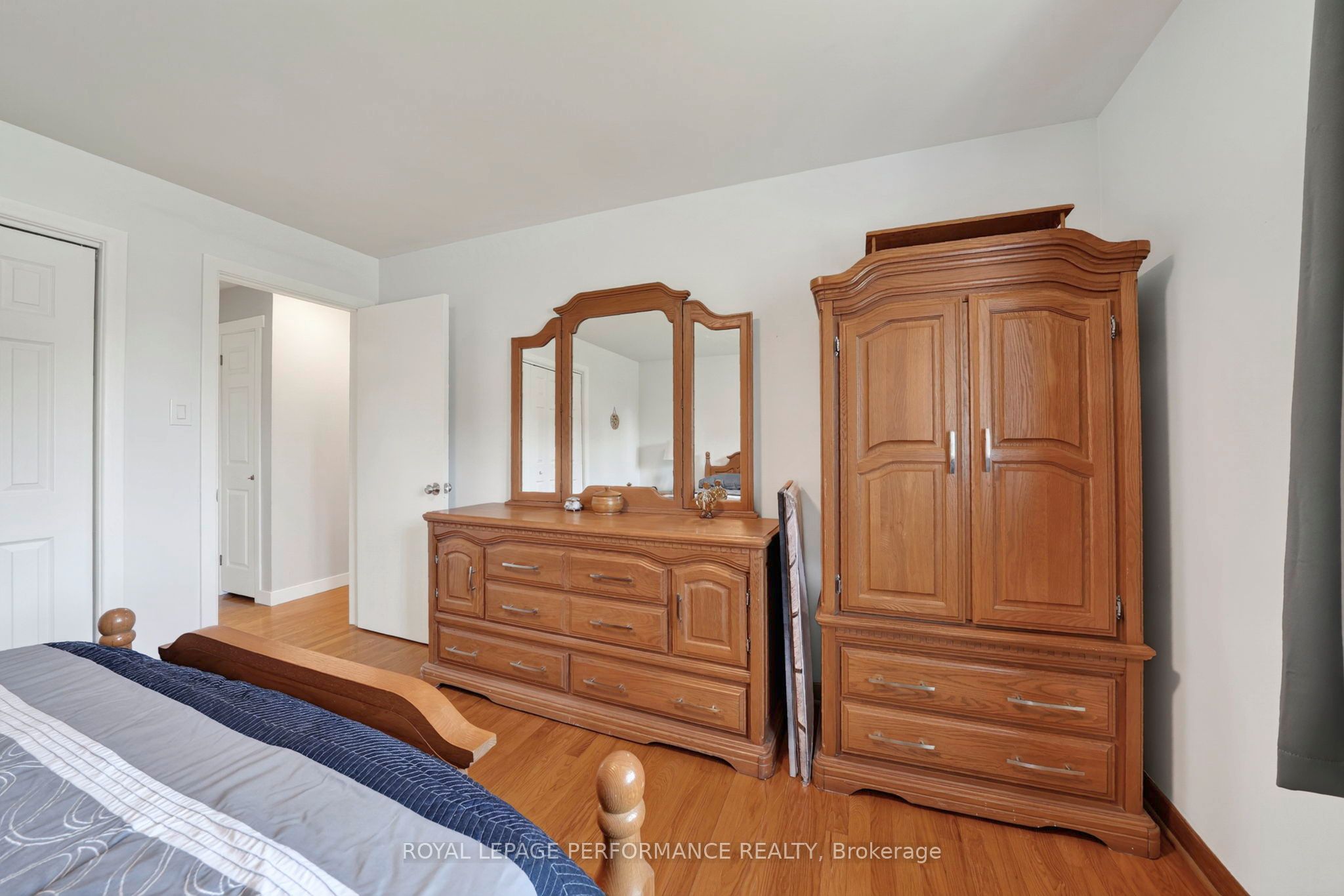 48 Pine Street Property Photo 19