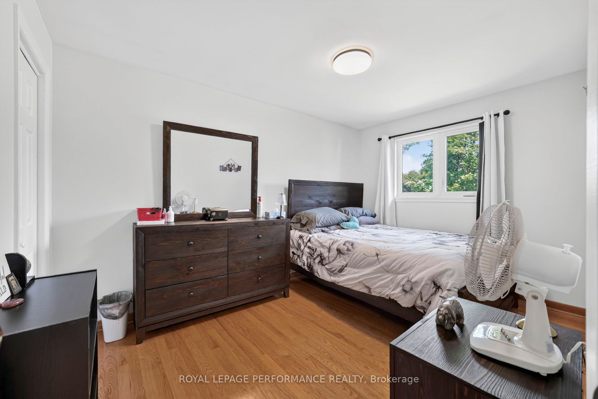 48 Pine Street Property Photo 20