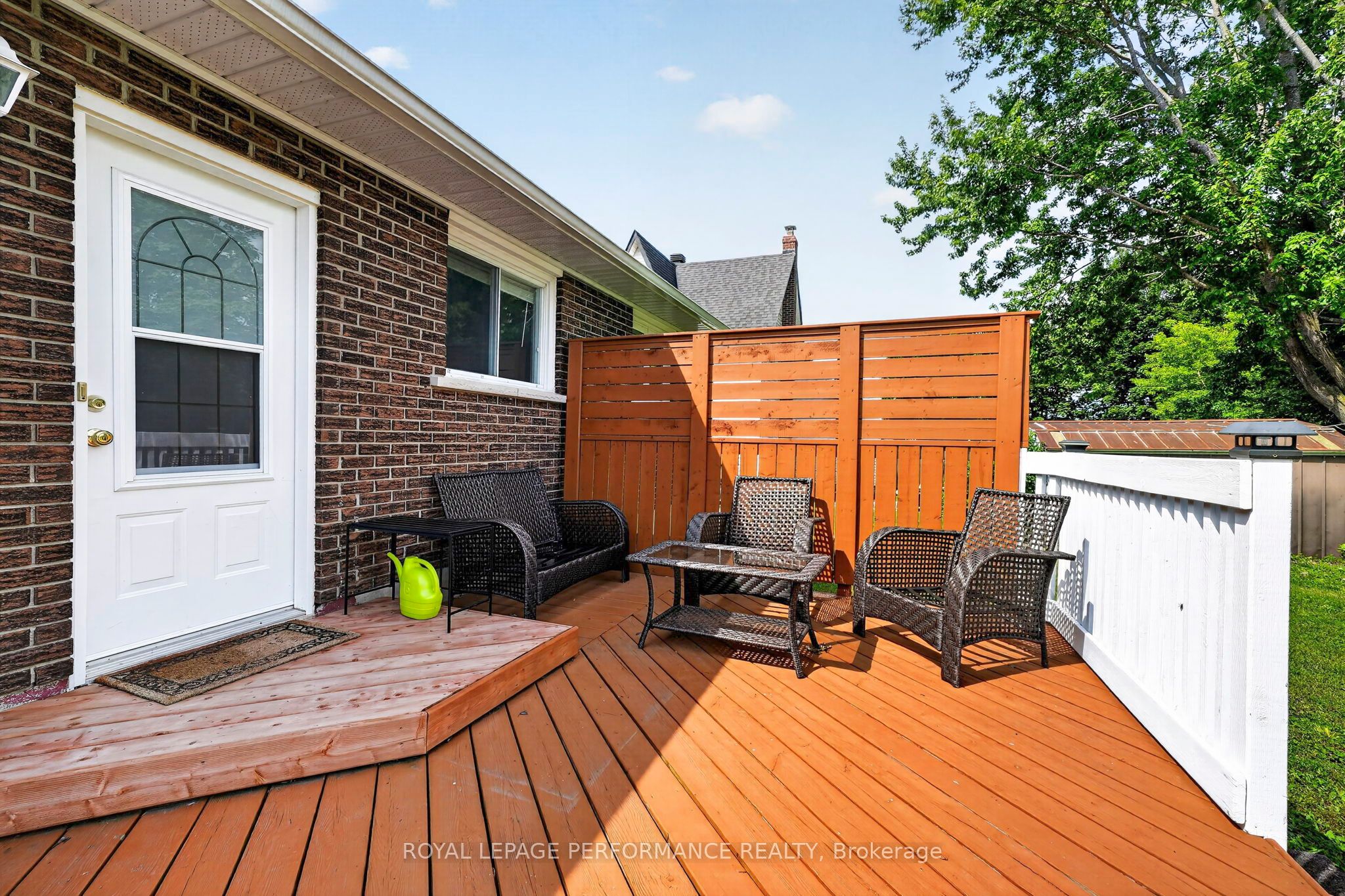 48 Pine Street Property Photo 37