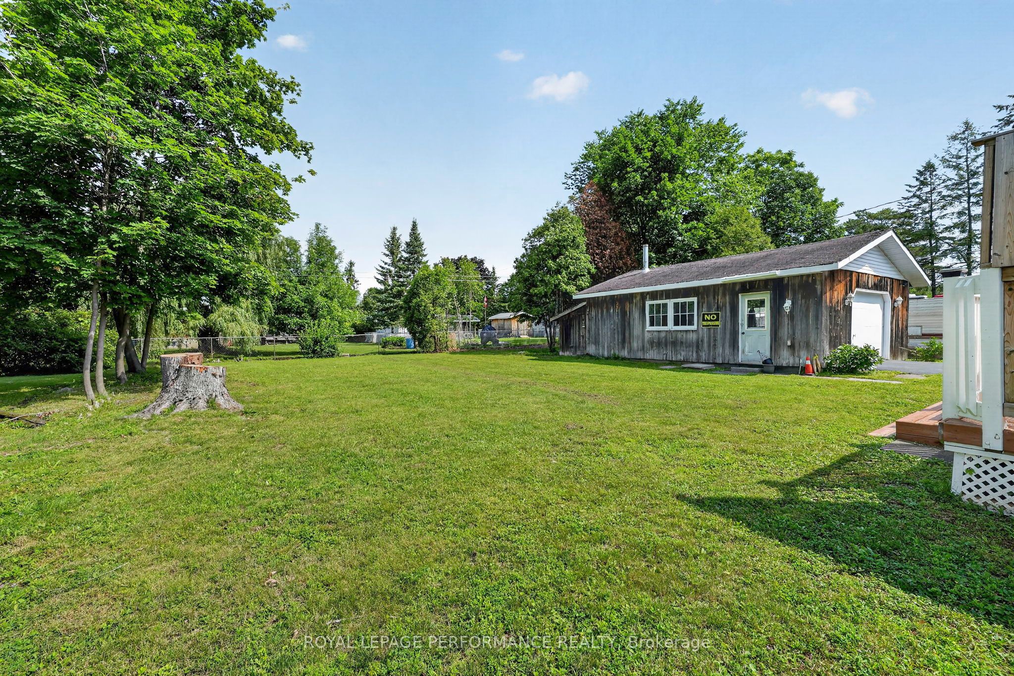 48 Pine Street Property Photo 39