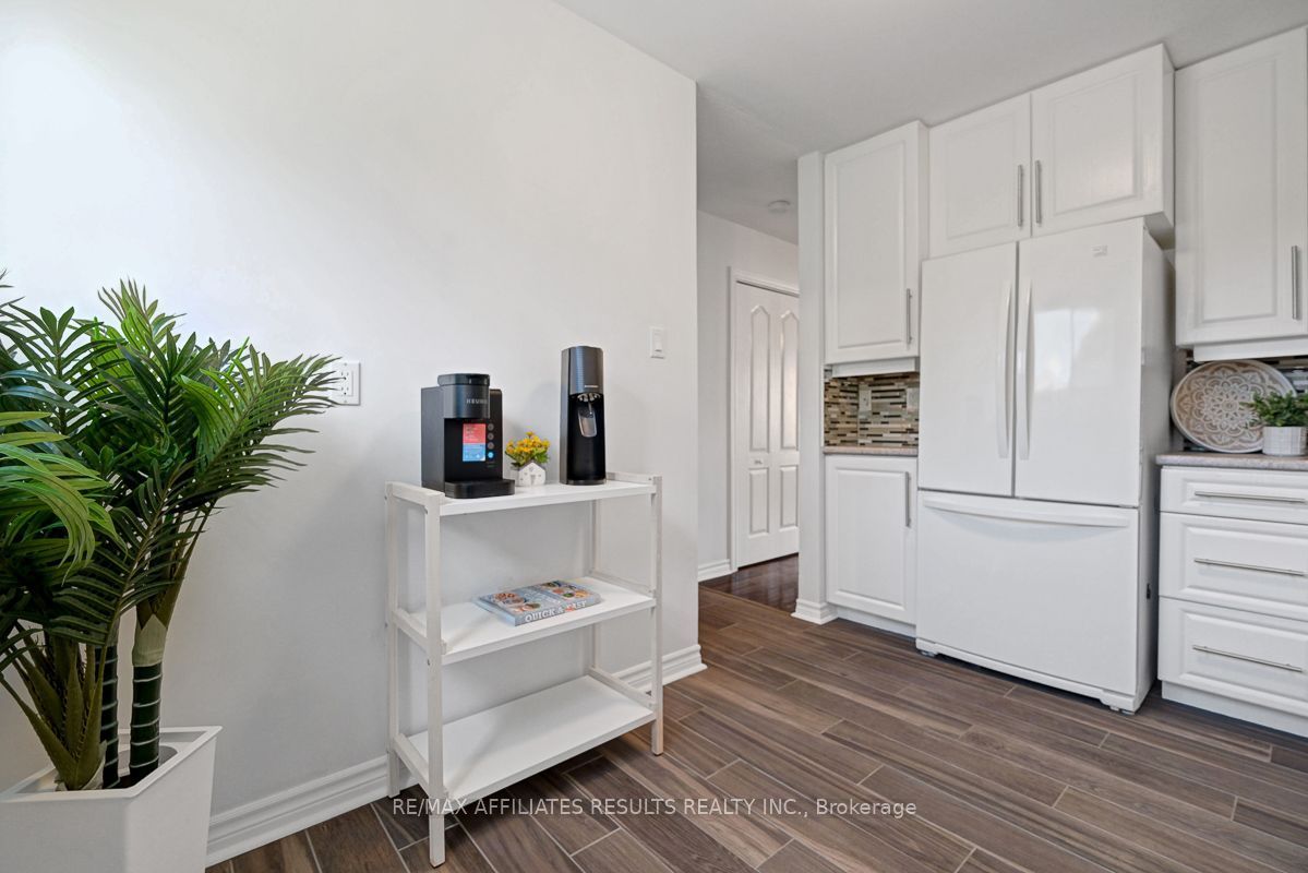73 Mcclintock Way 94 Property Photo 18