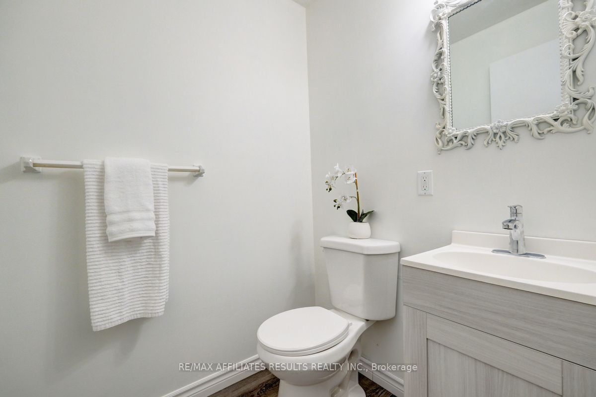 73 Mcclintock Way 94 Property Photo 29