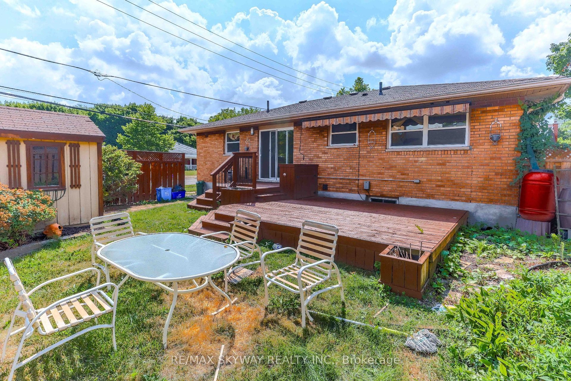 724 Brant Street Property Photo 8