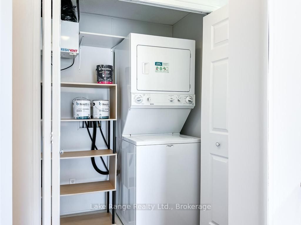 8 Cherokee Lane E Property Photo 20