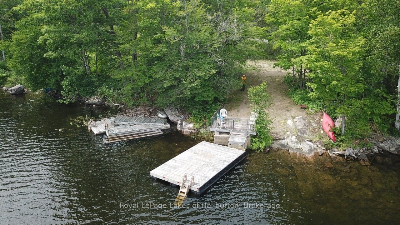 3040 Haliburton Lake Road Property Photo 4
