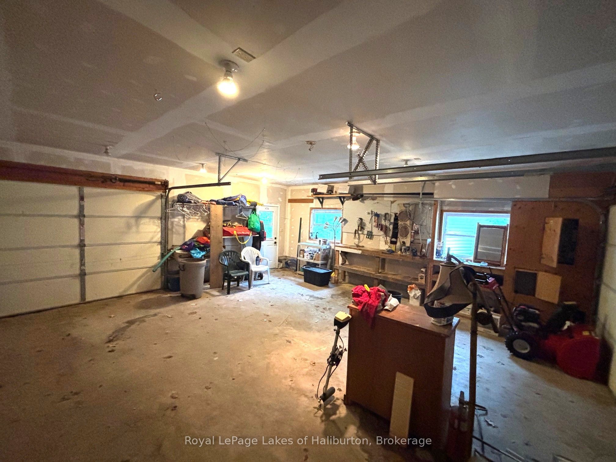 3040 Haliburton Lake Road Property Photo 38