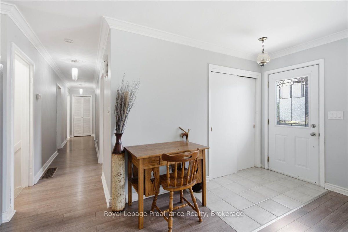 178 Riverside Parkway Property Photo 5