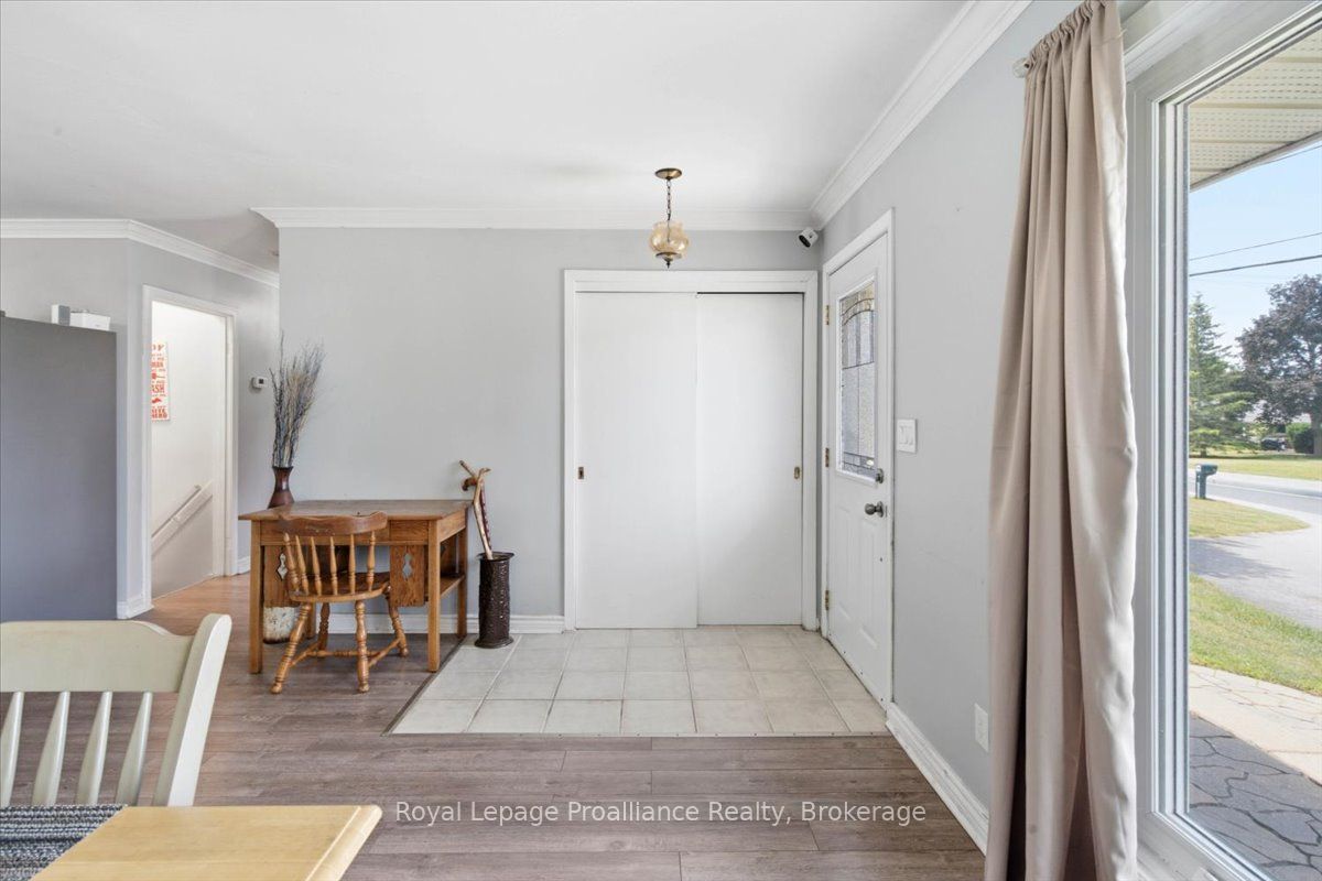 178 Riverside Parkway Property Photo 6