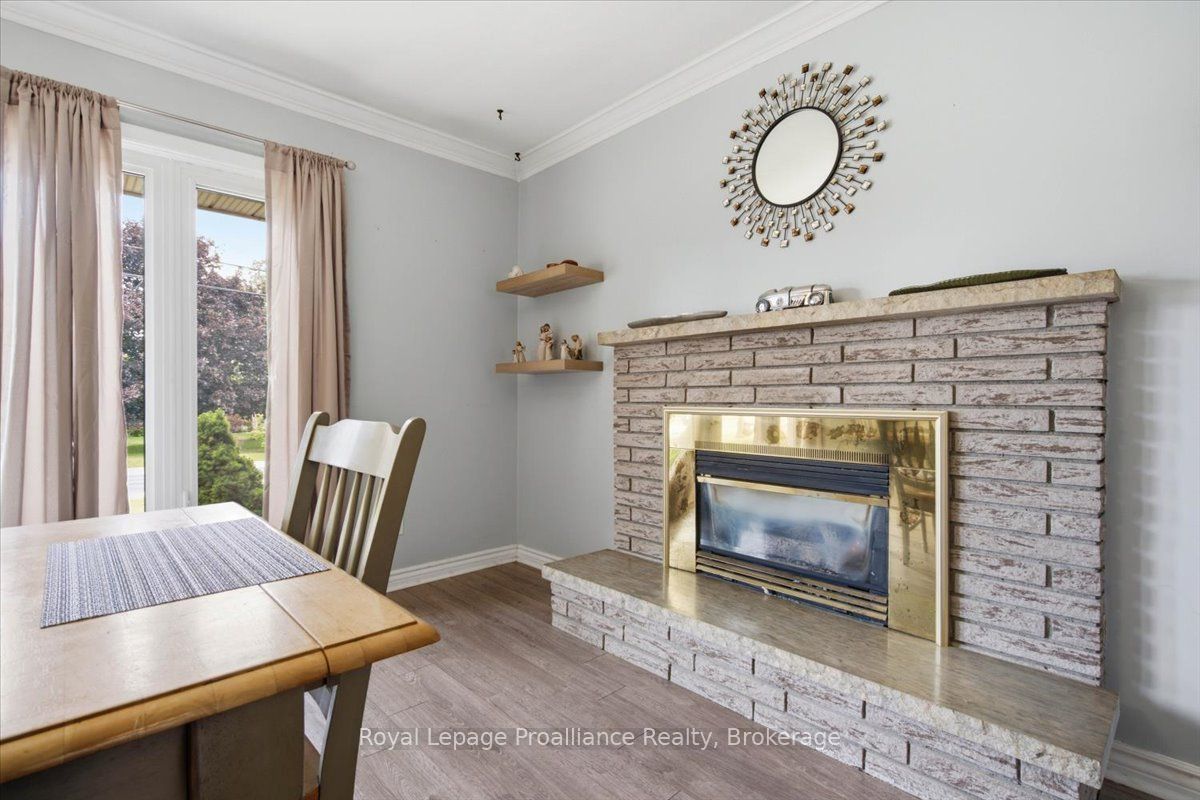 178 Riverside Parkway Property Photo 9