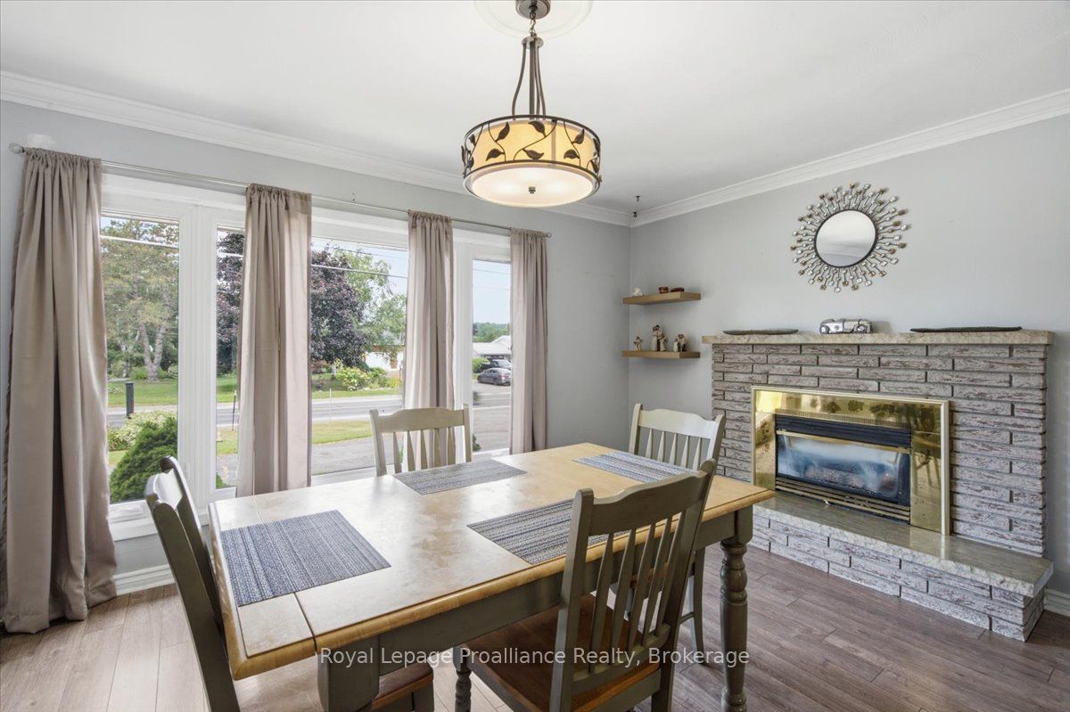 178 Riverside Parkway Property Photo 10