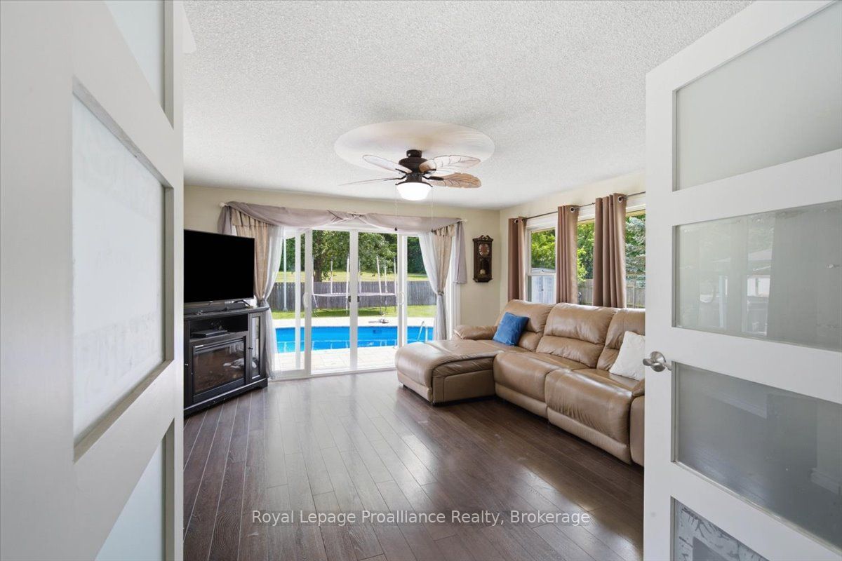178 Riverside Parkway Property Photo 18