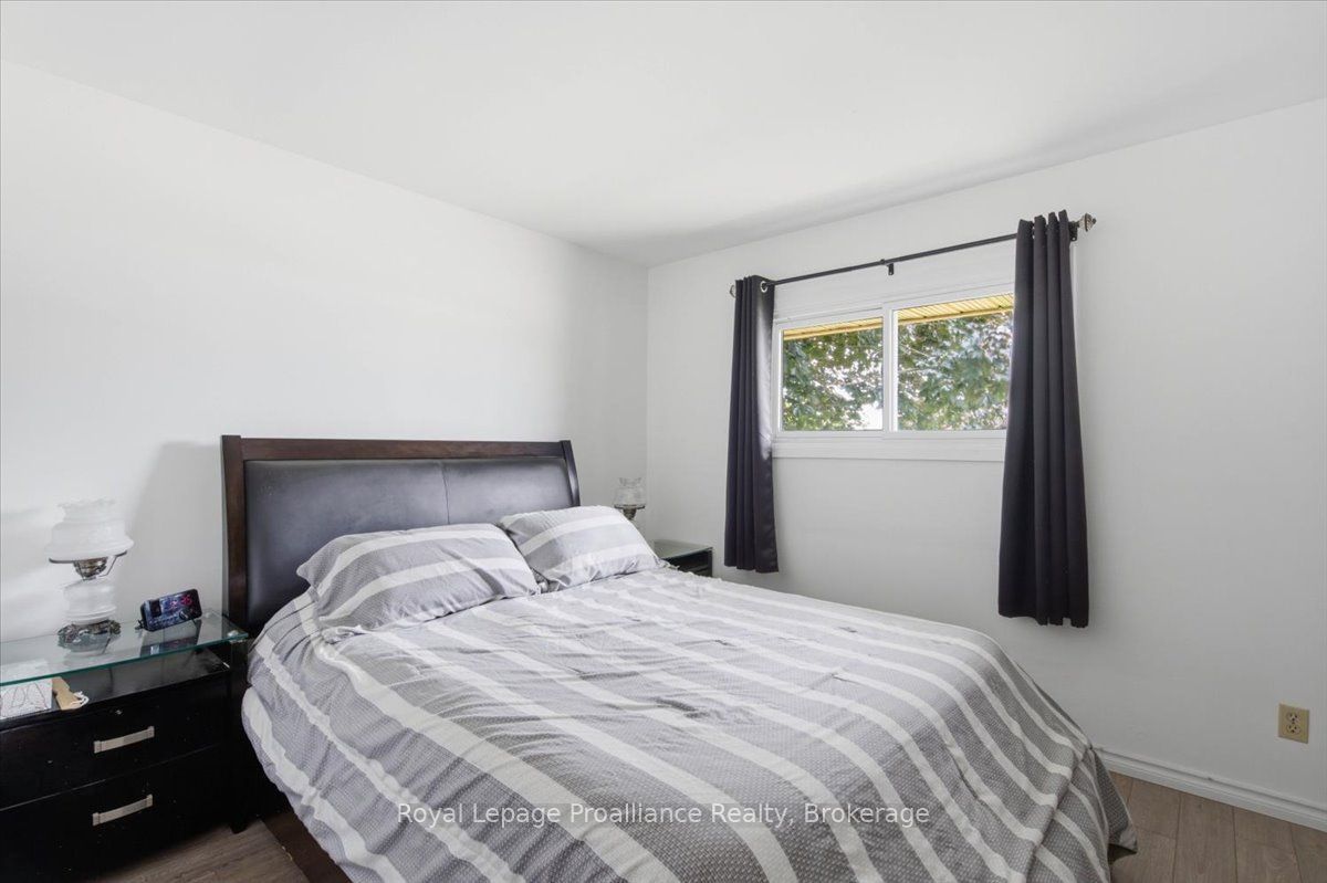 178 Riverside Parkway Property Photo 24