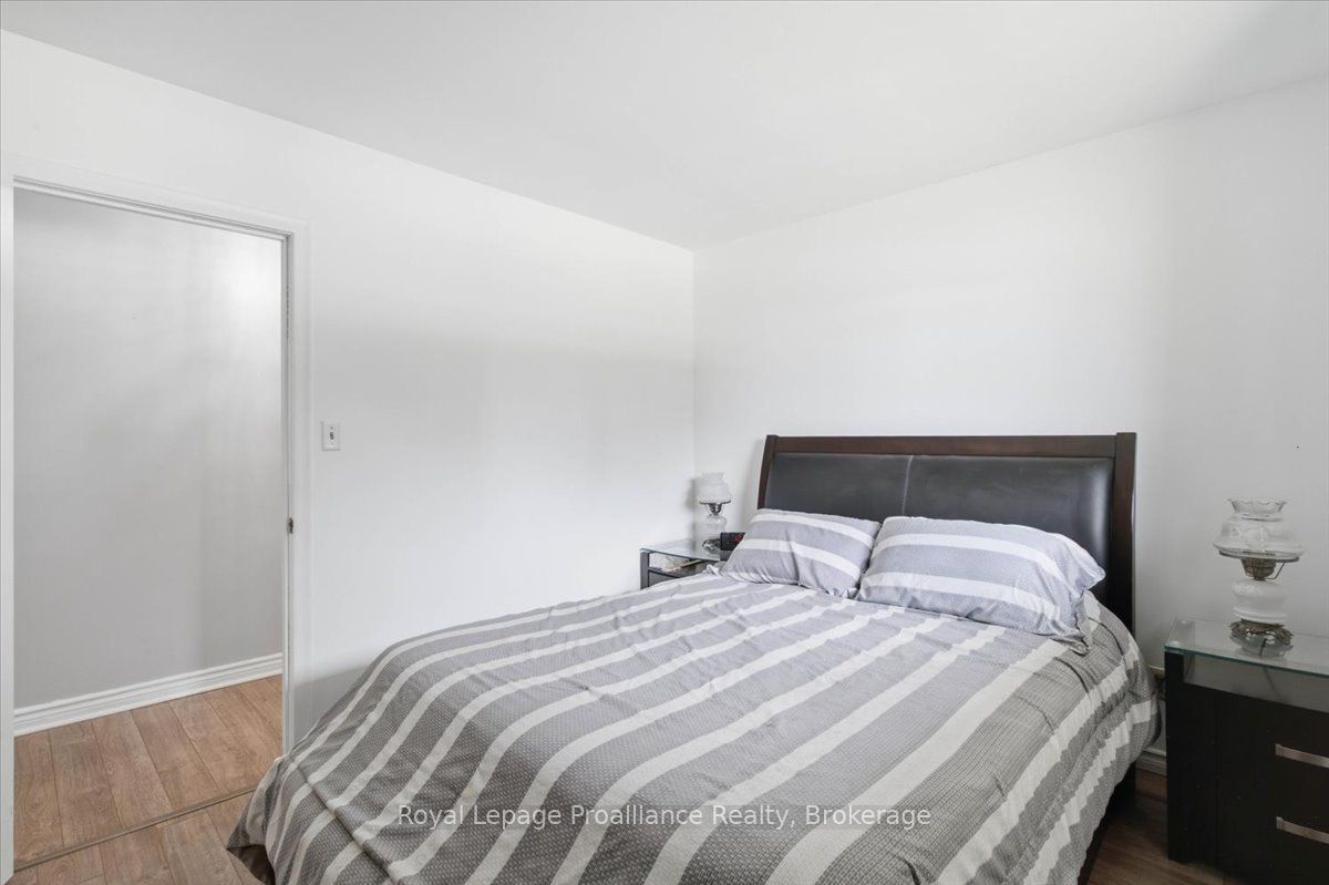 178 Riverside Parkway Property Photo 25