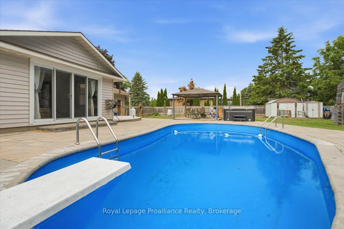 178 Riverside Parkway Property Photo 34