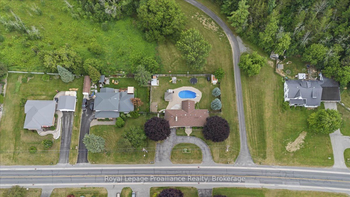 178 Riverside Parkway Property Photo 42