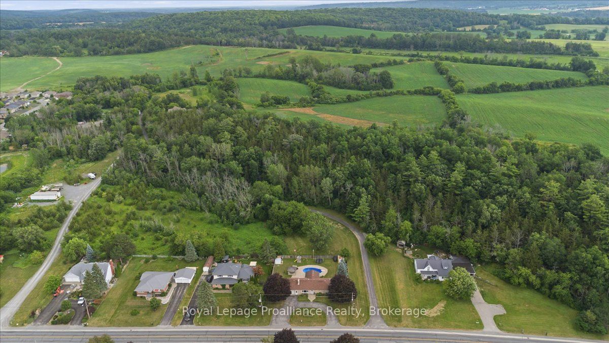 178 Riverside Parkway Property Photo 46