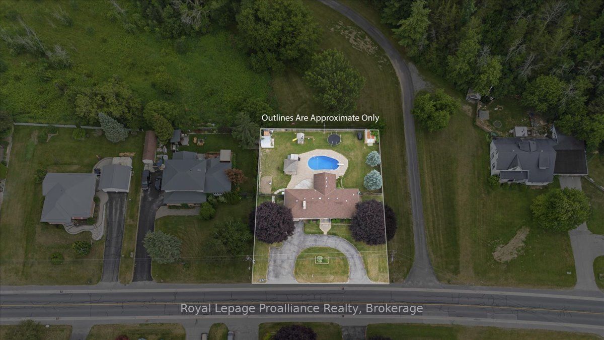 178 Riverside Parkway Property Photo 47